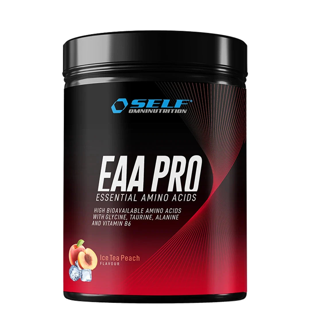 Self Omninutrition EAA PRO 400 g aminosyror i en svart burk med röda detaljer för smaken Ice Tea Peach.