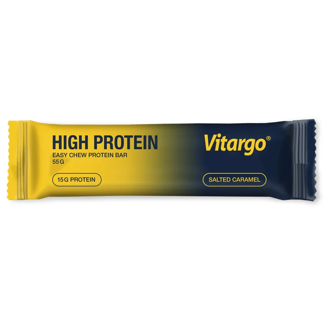 Vitargo High Protein Bar 55 g, en proteinbar i gul och mörkblå förpackning med smaken Salted Caramel., bild 1 av 1