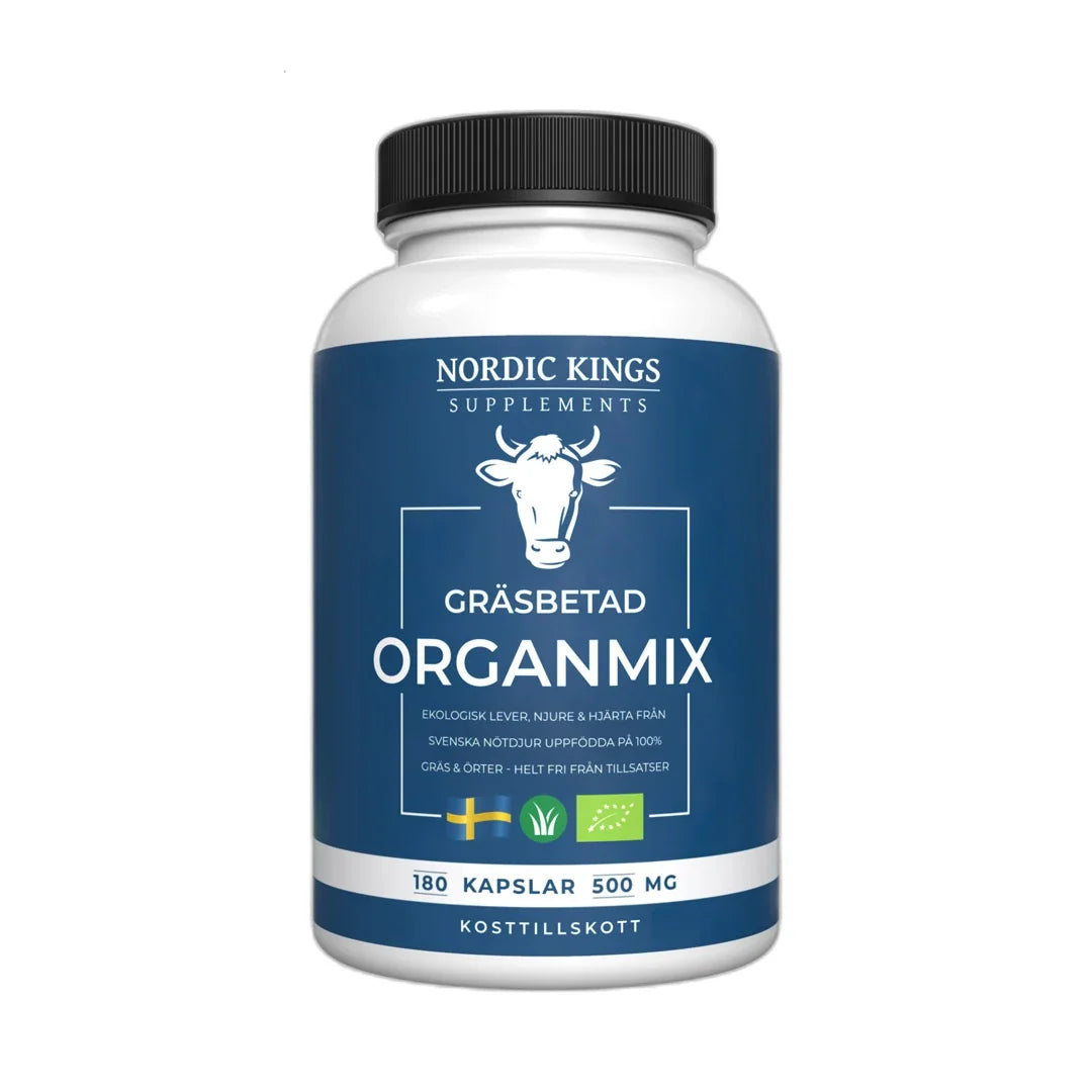Nordic Kings Gräsbetad Organmix EKO 180 caps i en vit burk med mörkblå etikett och svart lock., bild 1 av 1