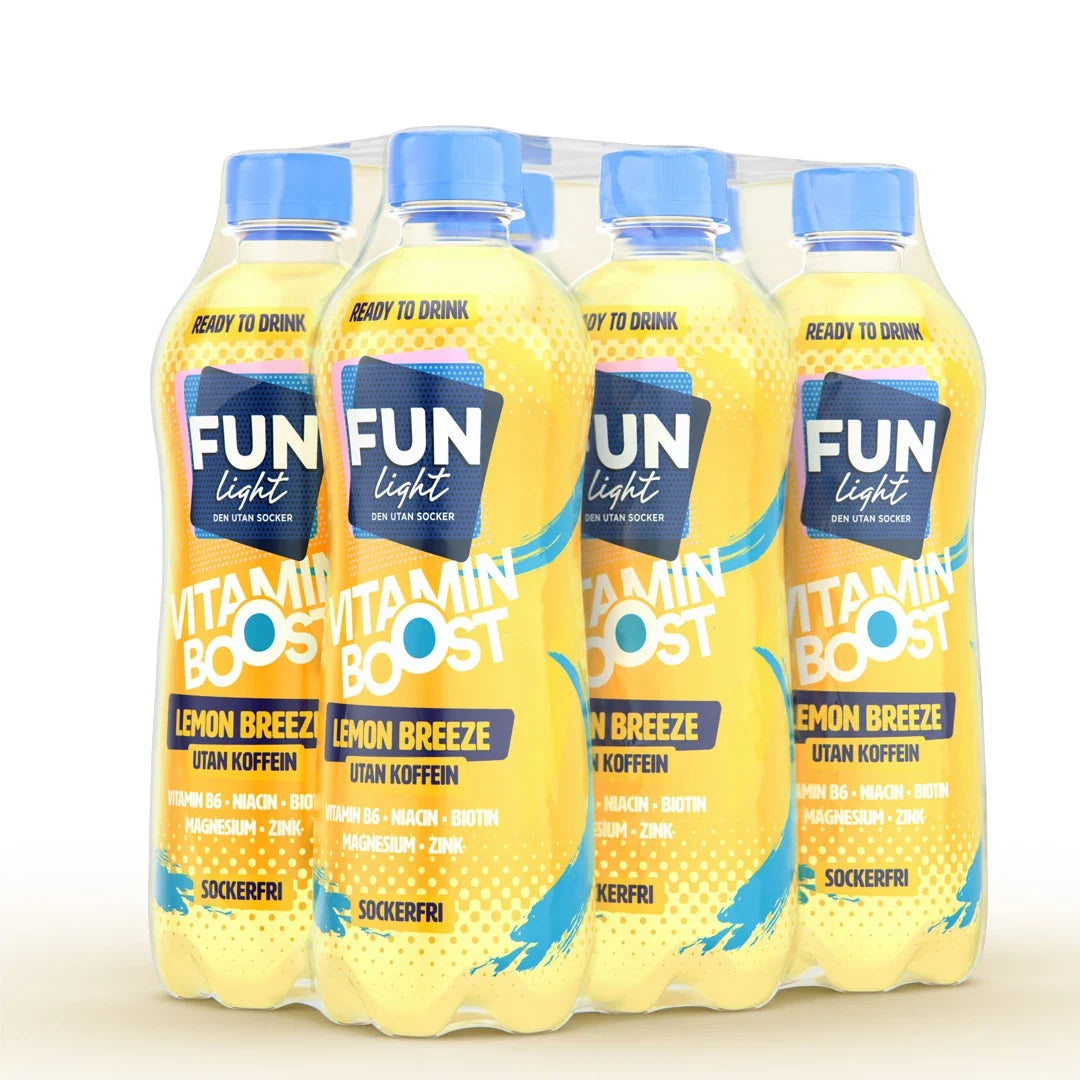 6 x Fun Light Vitamin Boost 500 ml Lemon Breeze i ett smidigt 6-pack med genomskinliga flaskor och blåa korkar.