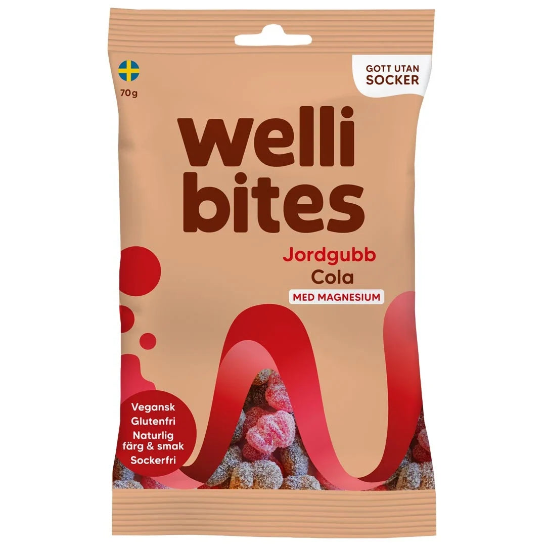 Wellibites Candy 70 g sockerfritt godis i en beige påse med röda detaljer för smaken Jordgubb Cola., bild 2 av 6