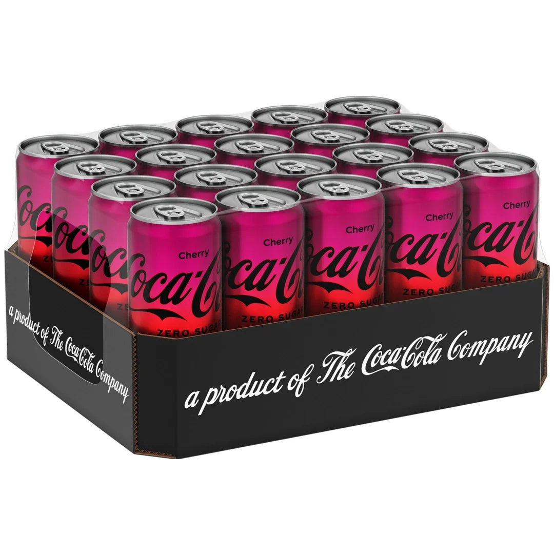 20 x Coca-Cola Zero Cherry 330 ml sockerfri läsk på ett flak med lila och svarta burkar.